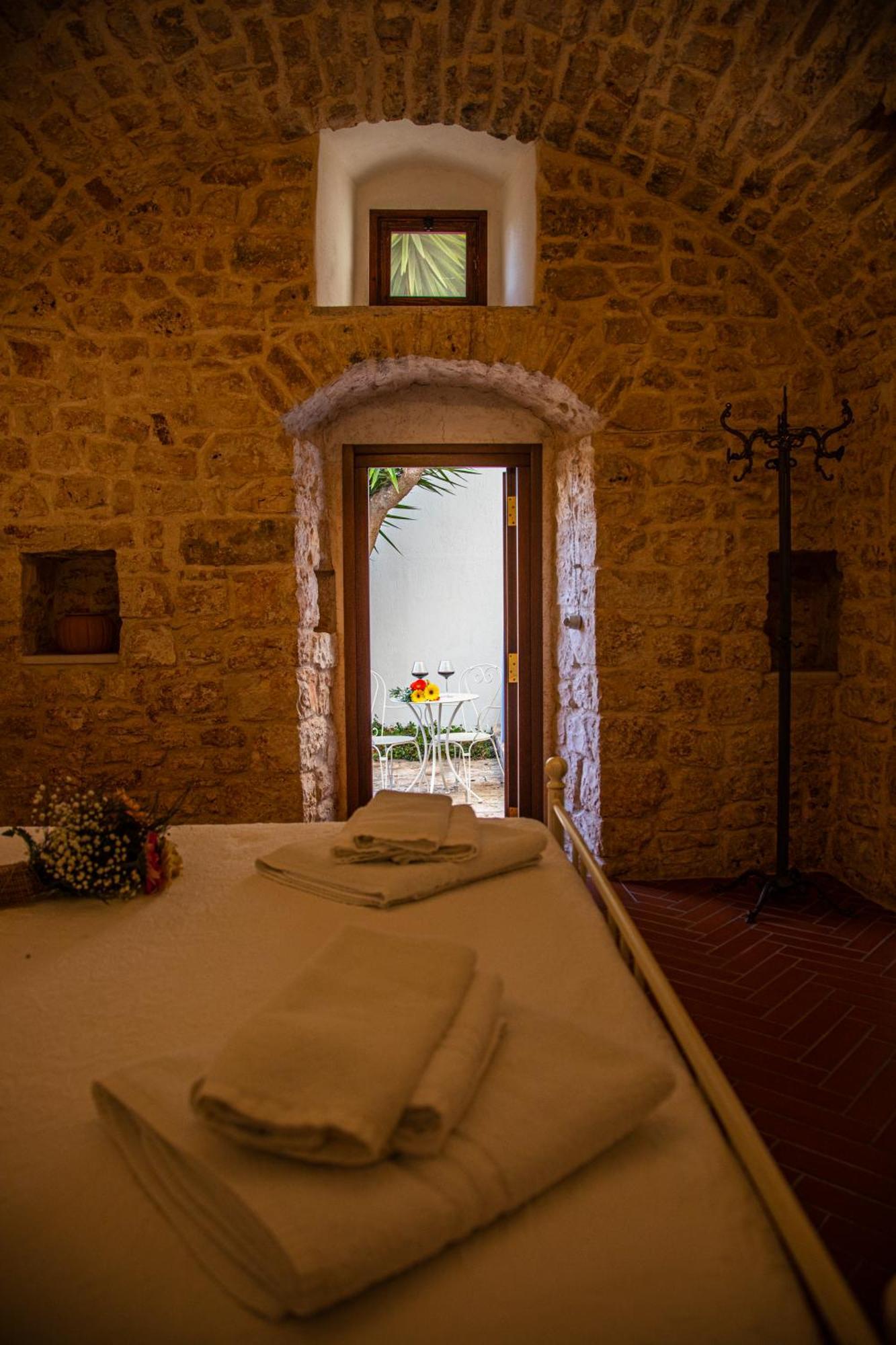 Masseria Del Crocifisso Polignano a Mare Rom bilde